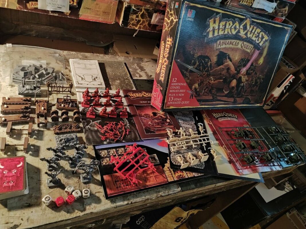 US agencies should use advanced technology to identify mysterious drones, Schumer says