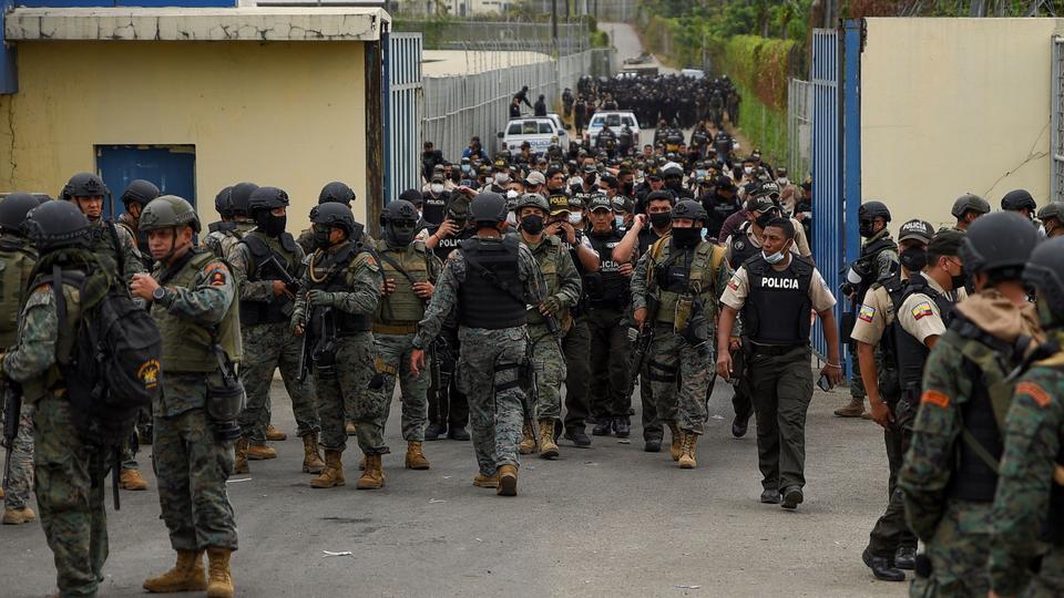 ecuadorian-police-probe-if-bodies-found-are-of-missing-children-allegedly-taken-by-soldiers ecuadorian-police-probe-if-bodies-found-are-of-missing-children-allegedly-taken-by-soldiers