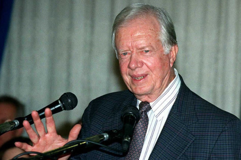 Jimmy Carter, the 39th US president, has died at 100