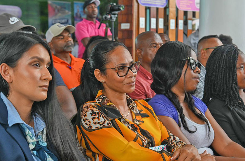 nationwide-boss:-women-working-at-home-could-risk-missing-out