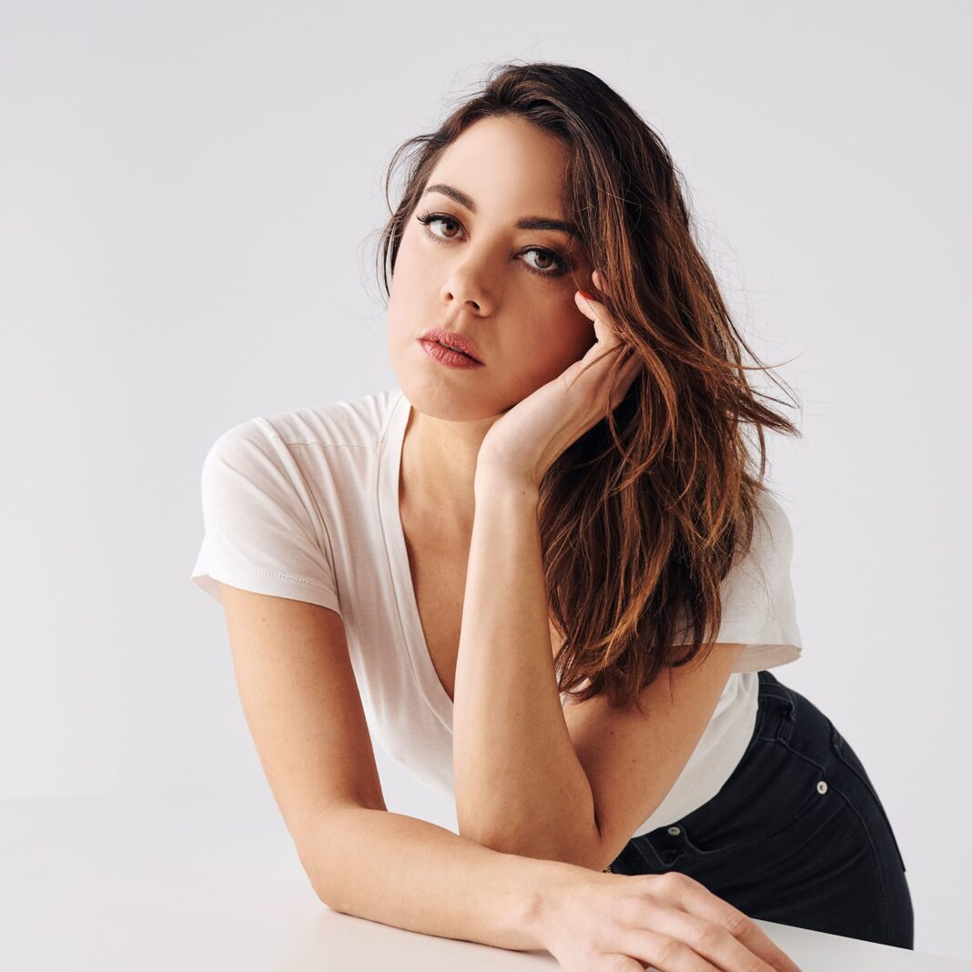 aubrey-plaza’s-husband,-director-jeff-baena,-found-dead-at-47