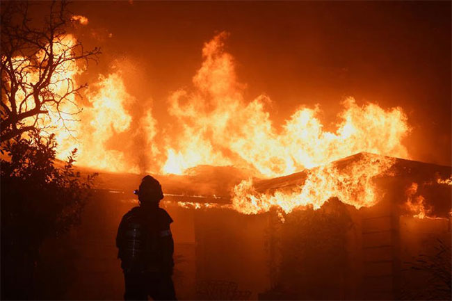 los-angeles-area-wildfires:-updates-from-jan.-8,-2025