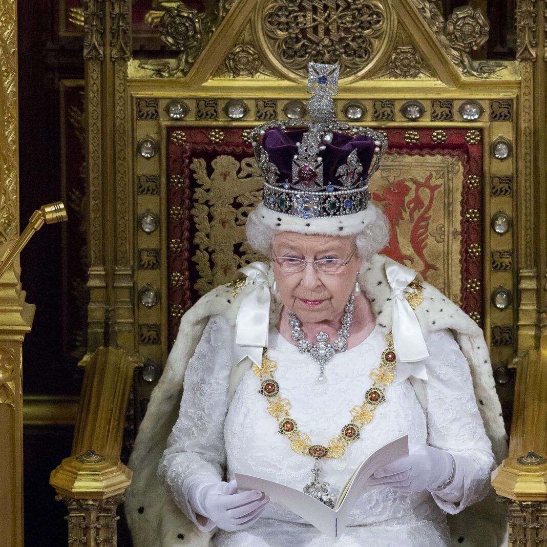 Queen Elizabeth II wasn’t told about Soviet spy in her palace, declassified MI5 files show