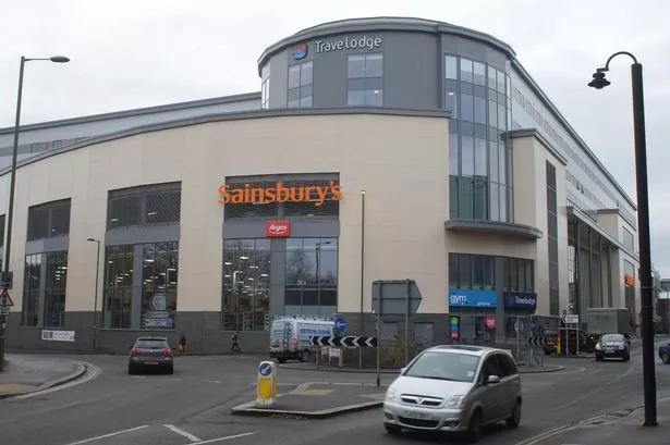 sainsbury’s-to-cut-3,000-jobs-by-closing-cafs-and-counters sainsbury’s-to-cut-3,000-jobs-by-closing-cafs-and-counters