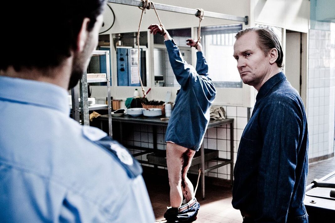 ulrich-thomsen-to-play-sinestro-on-dcs-lanterns ulrich-thomsen-to-play-sinestro-on-dcs-lanterns