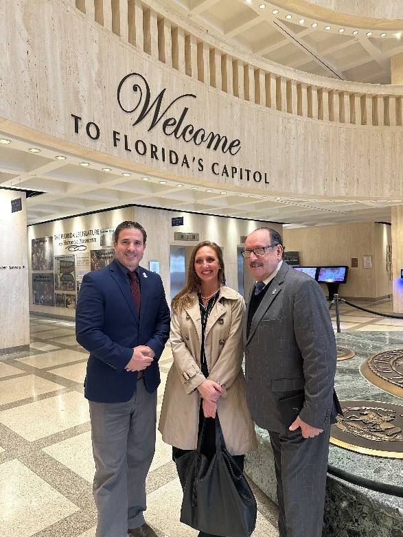 florida-lawmakers-pass-sweeping-immigration-bill-to-help-with-trump-crackdown florida-lawmakers-pass-sweeping-immigration-bill-to-help-with-trump-crackdown