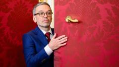 austria’s-political-crisis-deepens-as-far-right-fails-to-form-government