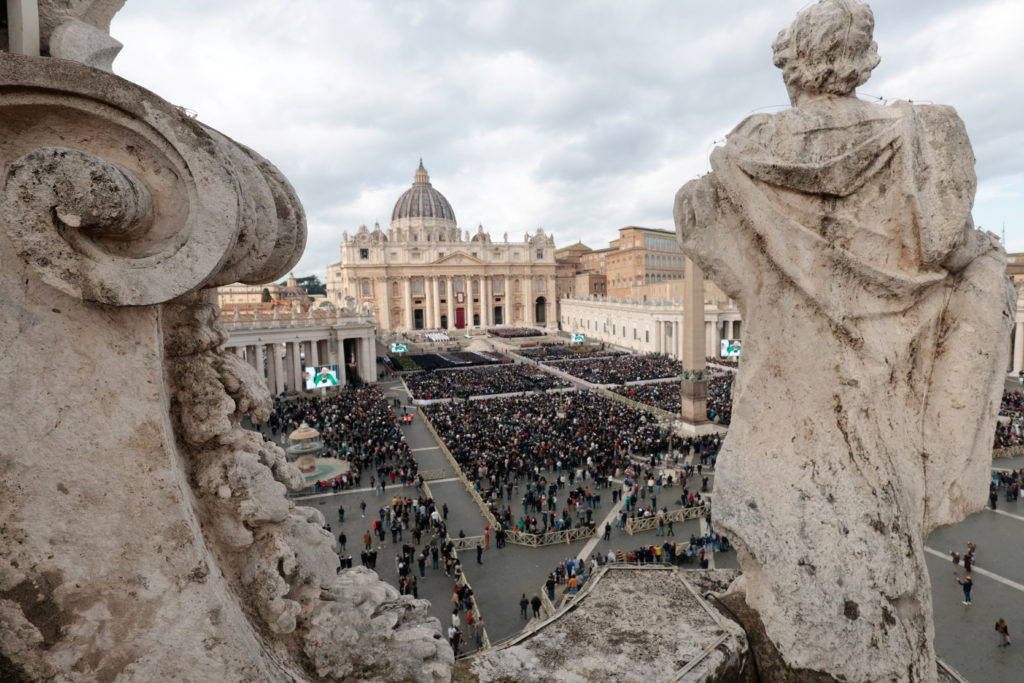 vatican-says-the-pope-has-a-‘polymicrobial-respiratory-tract-infection.’-what-is-that?