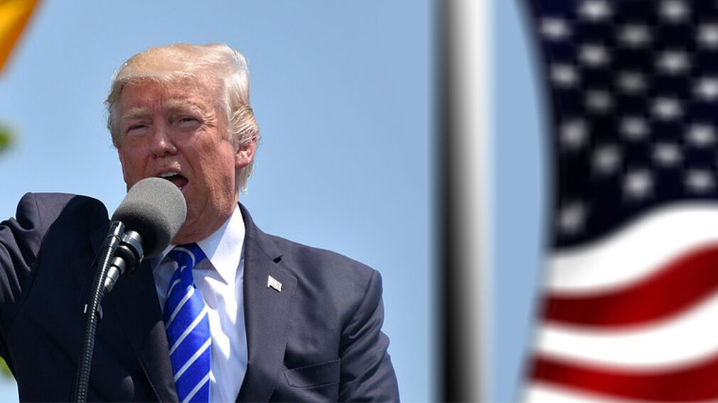 Trump says US will impose additional 10% tariff on China