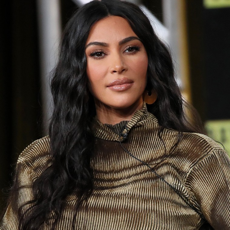 kim-kardashian-thought-she-was-“going-to-die”-during-paris-armed-robbery