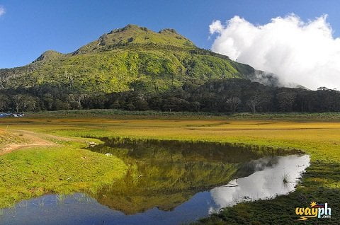 philippines:-mount-kanlaon-volcano-eruption-caught-on-thermal-camera