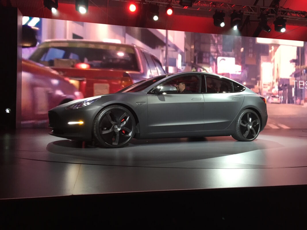 tesla-calms-fears-with-strong-sales-numbers-|-cnn-business