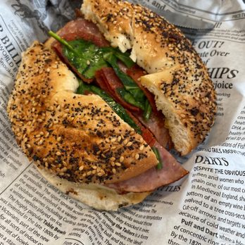 a-llama,-bagel-and-frisbee:-apples-new-emoji-|-cnn-business