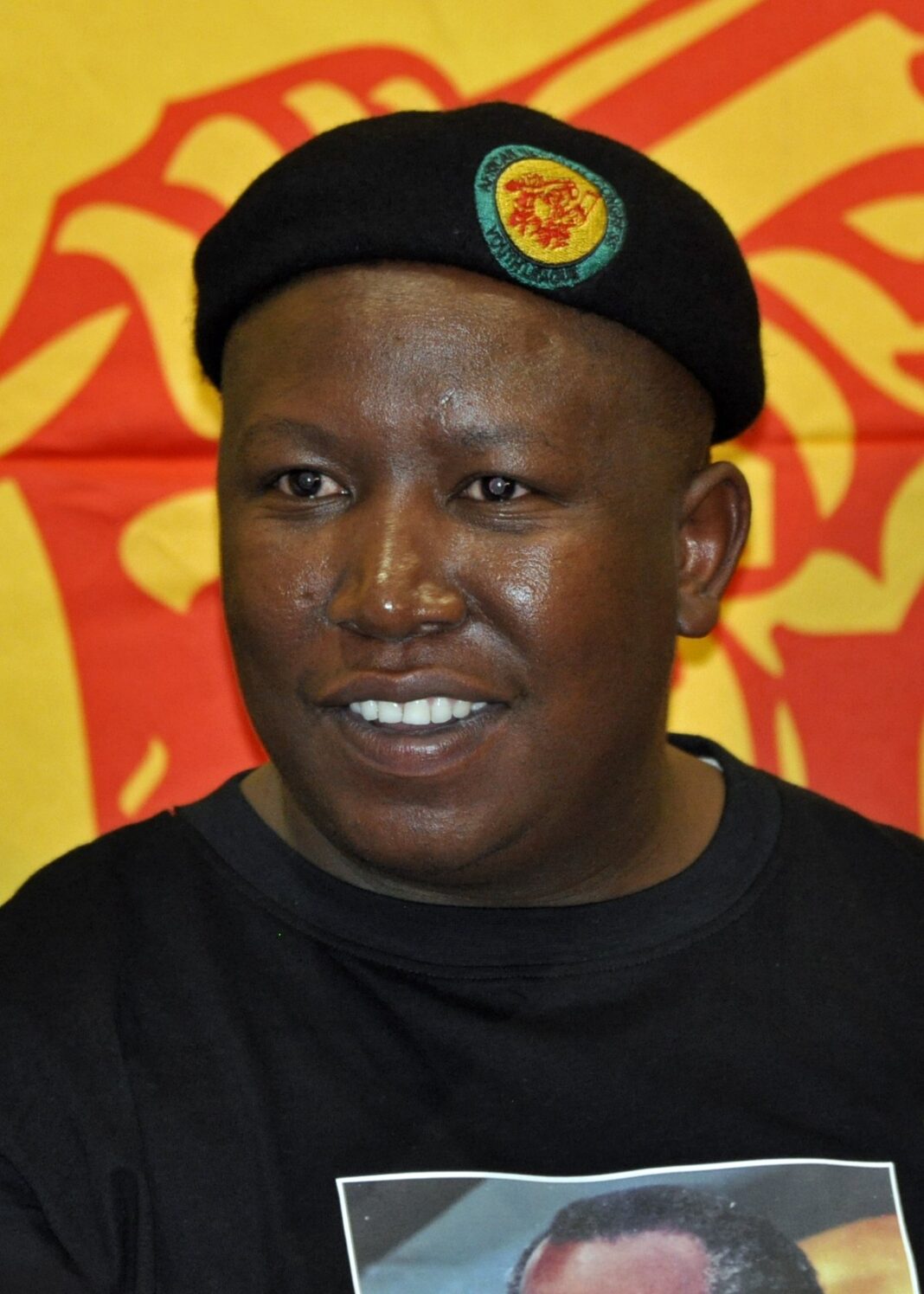 julius-malema:-south-africa’s-economic-freedom-fighters-leader-banned-from-uk-by-home-office