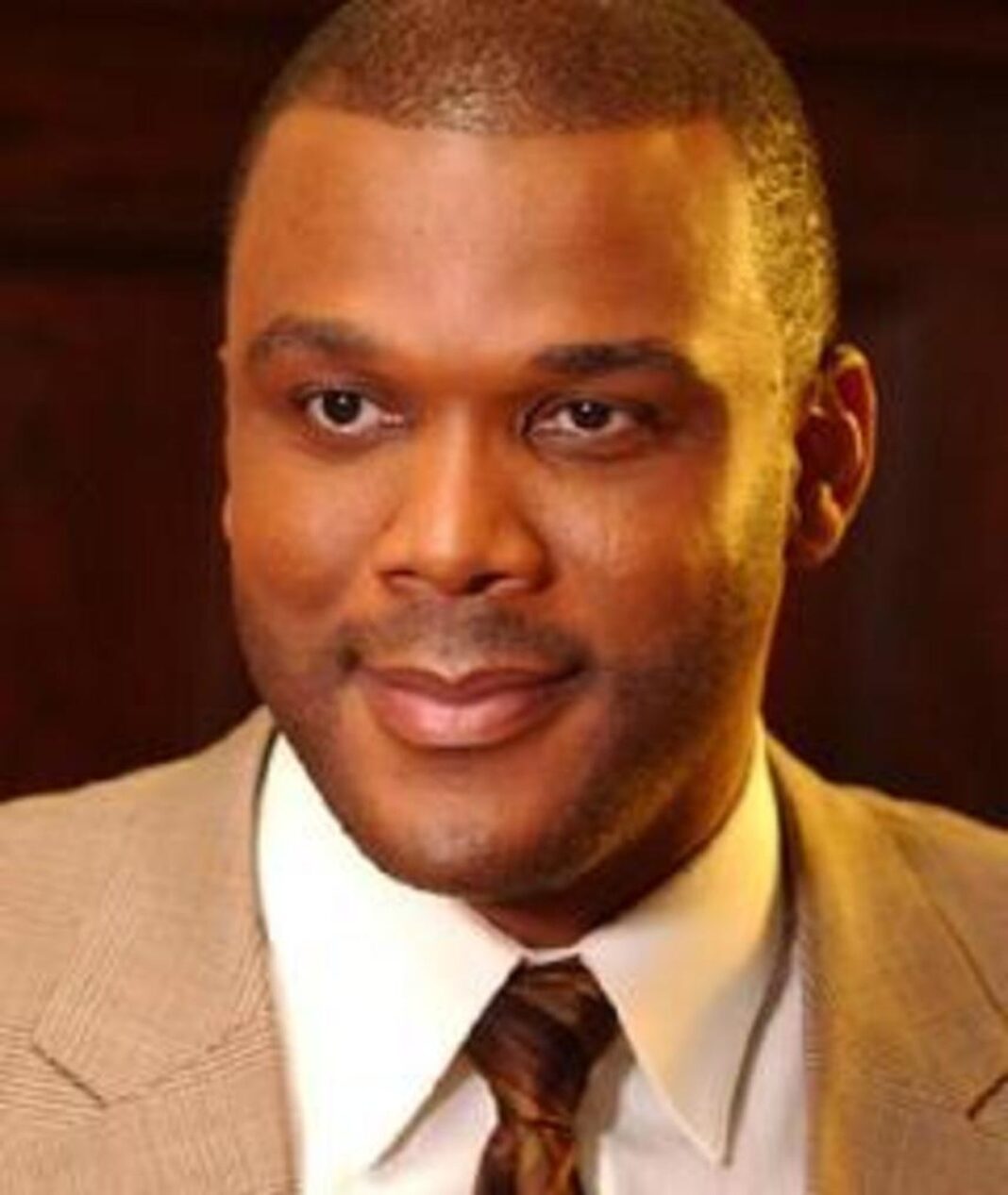 tyler-perry-accused-of-sexual-assault-by-actor-derek-dixon-in-lawsuit