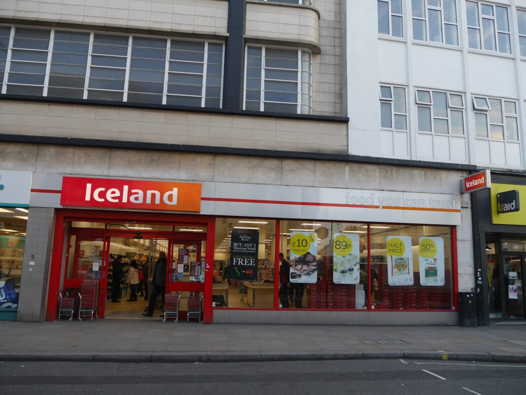 iceland-supermarket-offering-1-reward-for-reporting-shoplifters