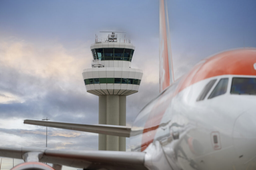 gatwick-strikes-suspended-after-new-pay-offer gatwick-strikes-suspended-after-new-pay-offer