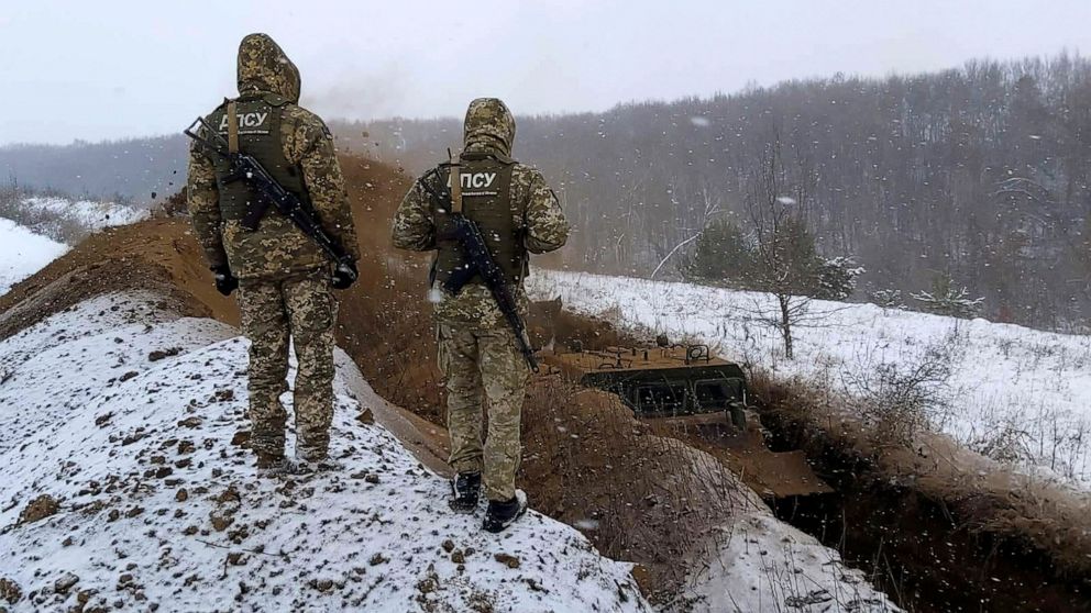 ukrainian-defenses-face-a-challenge-as-russian-troops-make-gains-ahead-of-the-putin-trump-summit