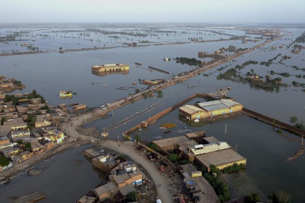 pakistan-floods:-hundreds-killed-within-days-in-rain-related-incidents