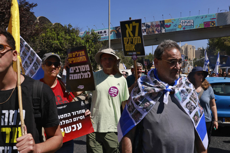 israel’s-growing-frustration-over-the-war-in-gaza-erupts-in-nationwide-protests
