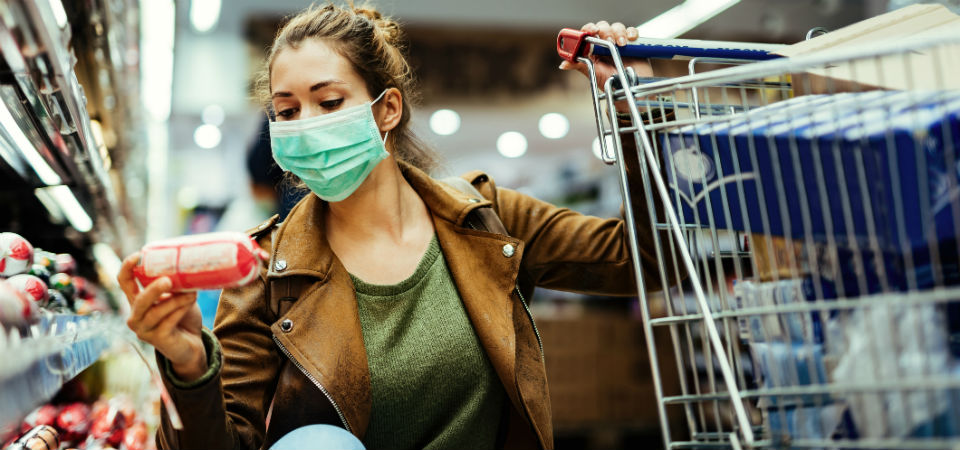 People buying less fast food as grocery prices remain high