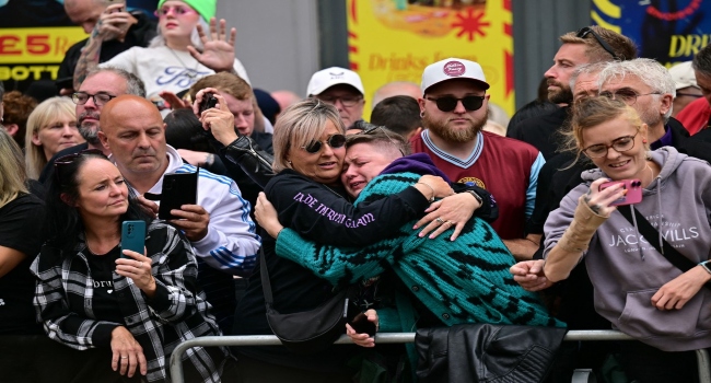bbc-delayed-ozzy-osbourne-film-due-to-‘family’s-wishes’ bbc-delayed-ozzy-osbourne-film-due-to-‘family’s-wishes’