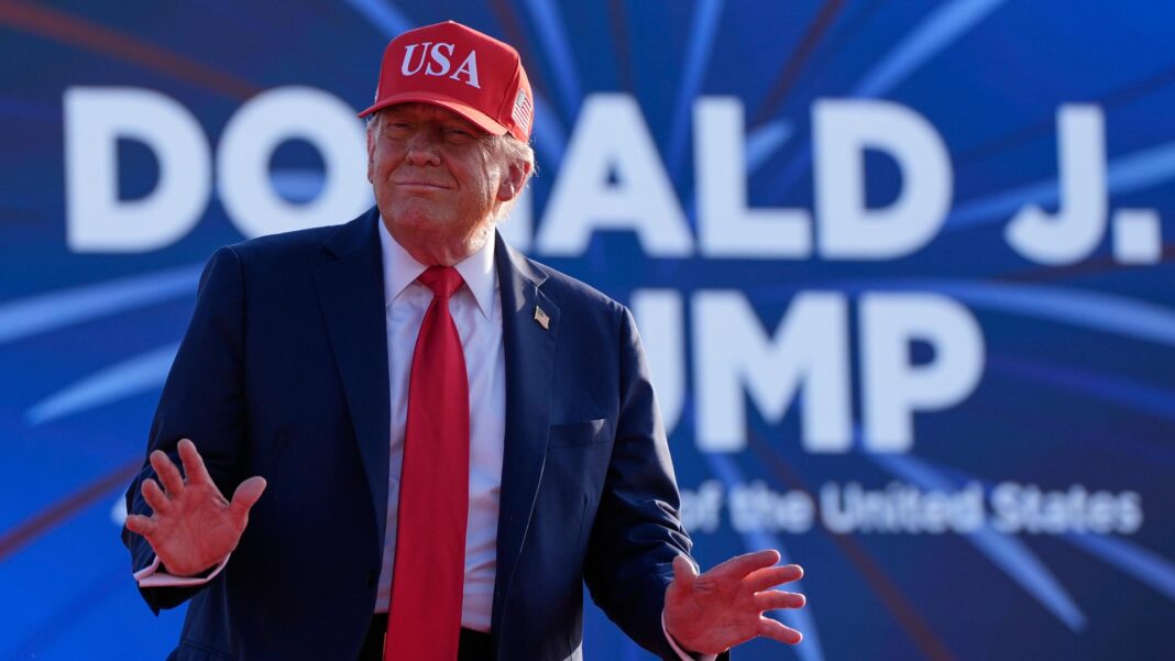 trump-will-speak-at-a-hastily-called-meeting-of-top-military-leaders,-ap-source-says