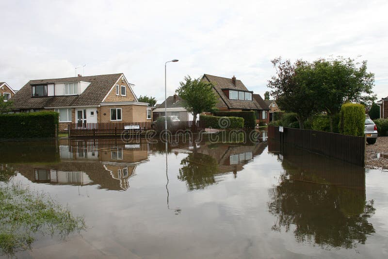 torrential-weather-hits-valencia-region-year-after-deadly-floods