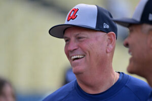 brian-snitker,-who-managed-braves-to-2021-world-series-title,-won’t-return-to-dugout-next-season