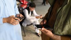 afghans-rejoice-as-internet-returns-after-taliban-blackout