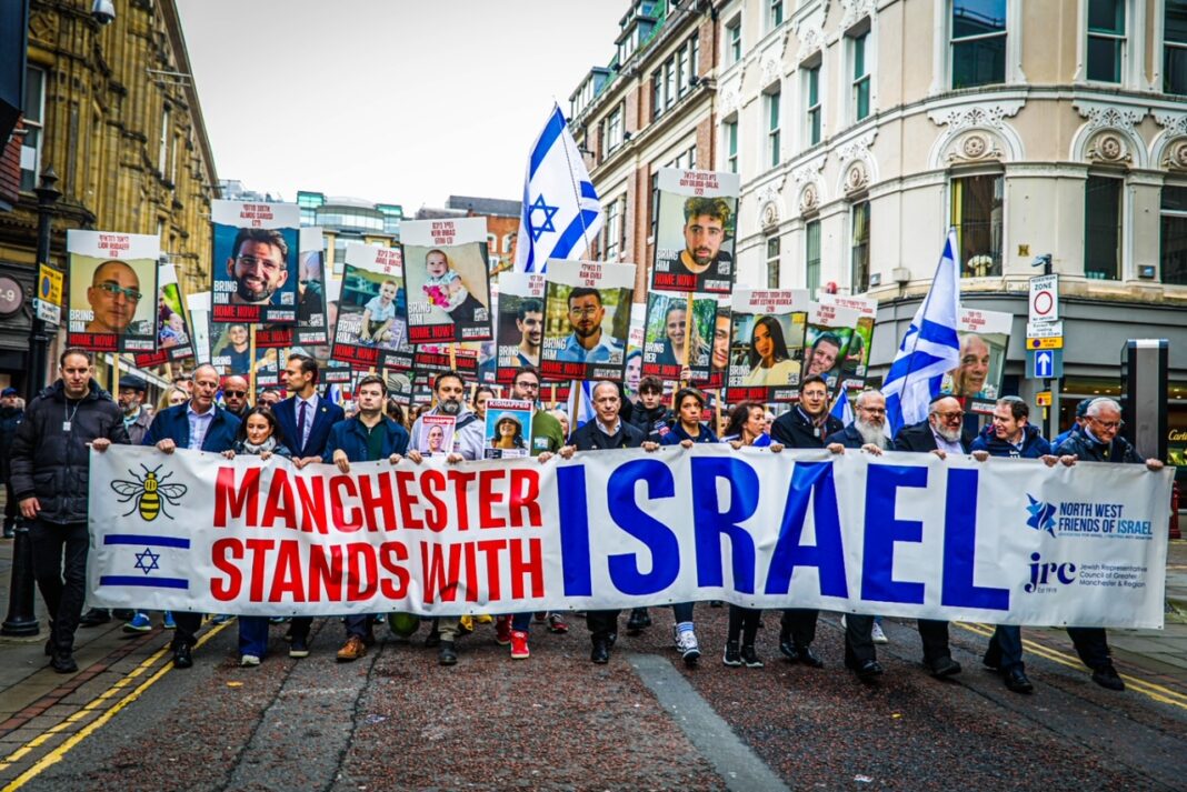 manchester’s-jewish-community-feels-let-down-by-britain-after-deadly-synagogue-attack