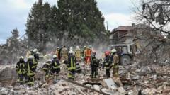 five-killed-in-large-russian-missile-and-drone-attack,-zelensky-says