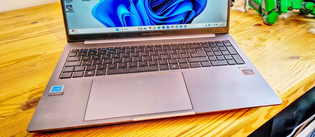 like-a-detective-novel,-reviewing-the-asus-expertbook-p3-came-with-an-unexpected-twist