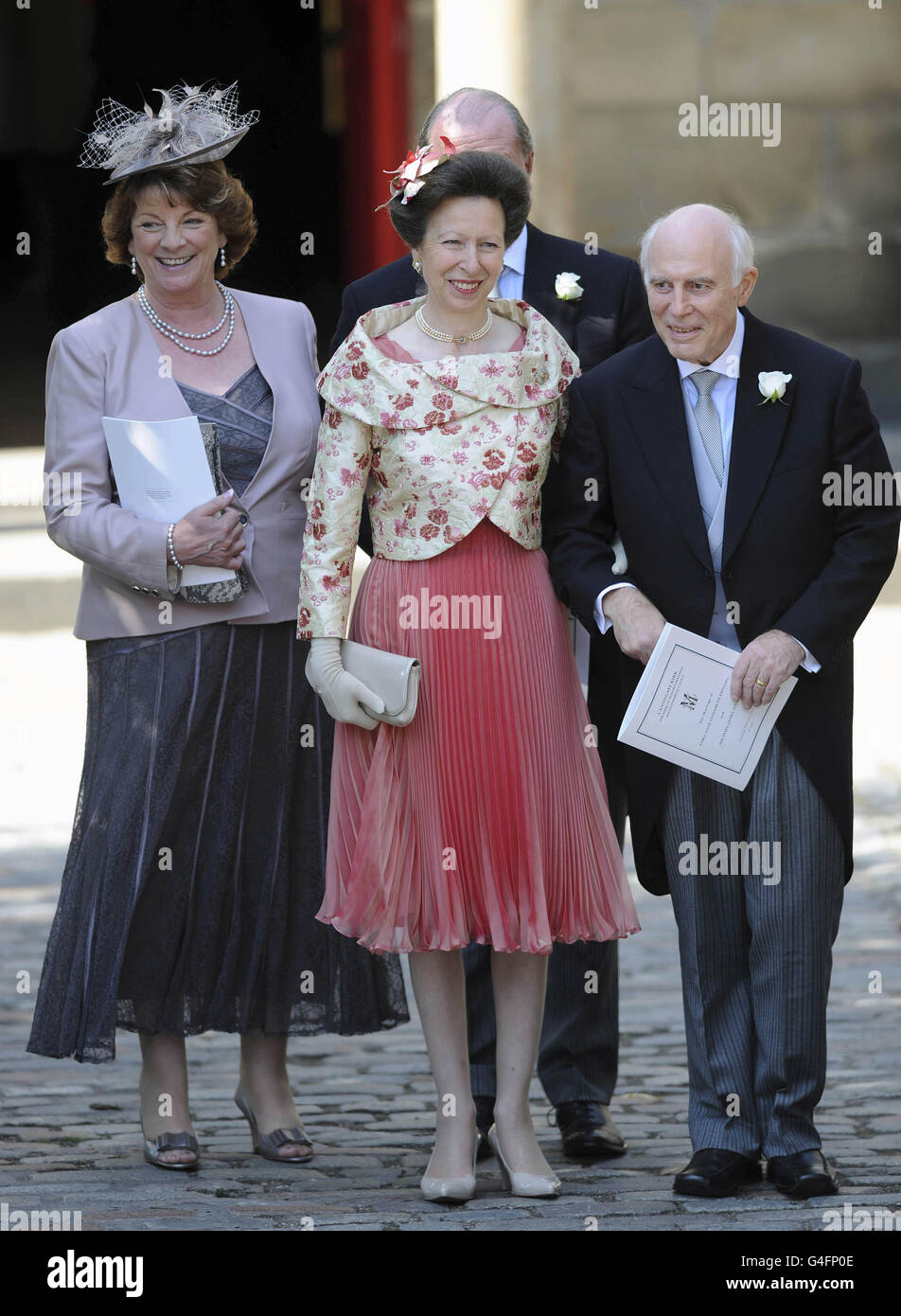 tom-phillips:-parents-apologise-for-‘trouble’-caused-by-new-zealand-fugitive