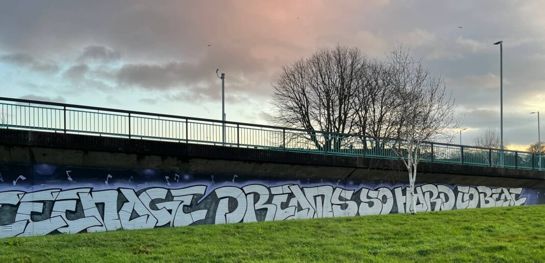 JADE kicks off UK solo tour with Belfast gig at Ulster Hall