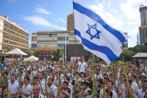 thousands-of-palestinians-return-to-what’s-left-of-their-homes-as-gaza-ceasefire-takes-effect thousands-of-palestinians-return-to-what’s-left-of-their-homes-as-gaza-ceasefire-takes-effect