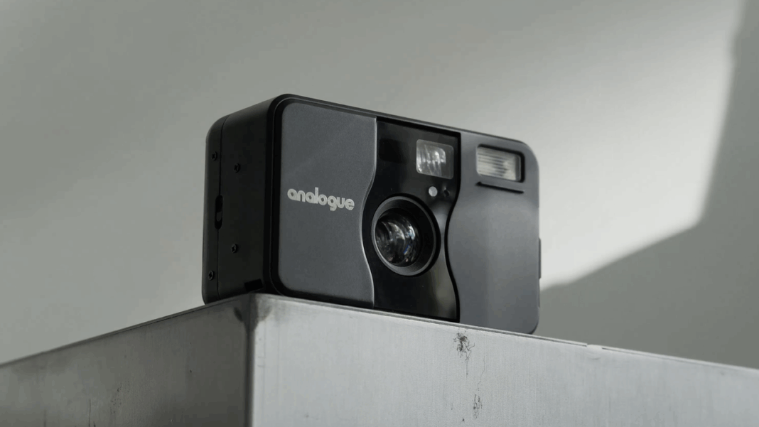 The new Analogue aF-1 has all the ingredients to be a 35mm film compact camera hit