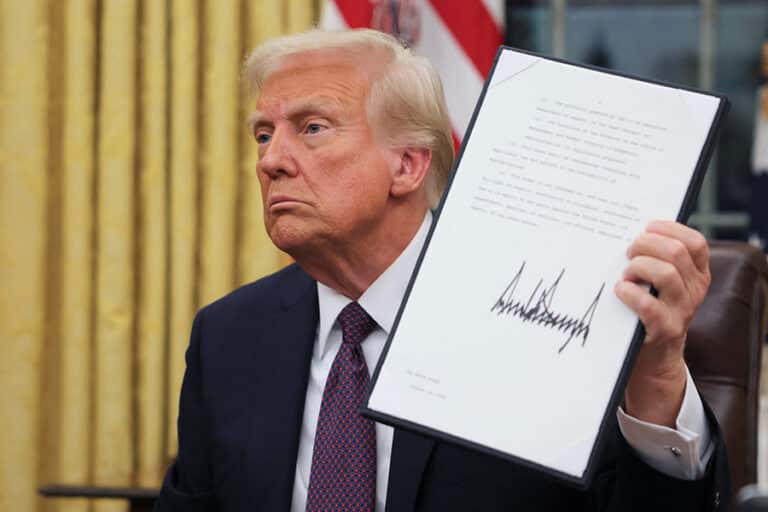 trump’s-approval-on-immigration-drops-among-aapi-adults,-new-aapi-data/ap-norc-poll-finds