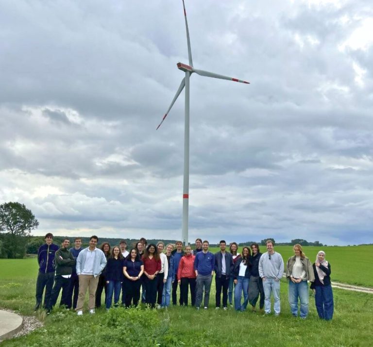 energy-standing-charge-plans-could-backfire,-mps-told