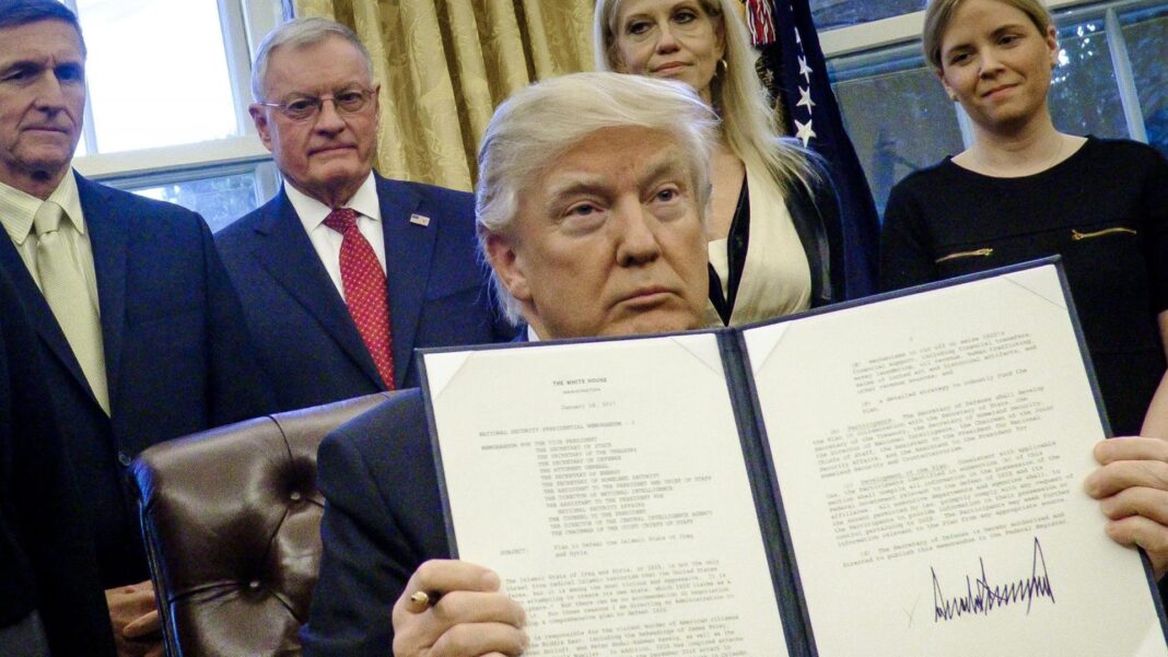 trump-says-he-authorised-cia-in-venezuela-as-maduro-says-‘no-to-regime-change’