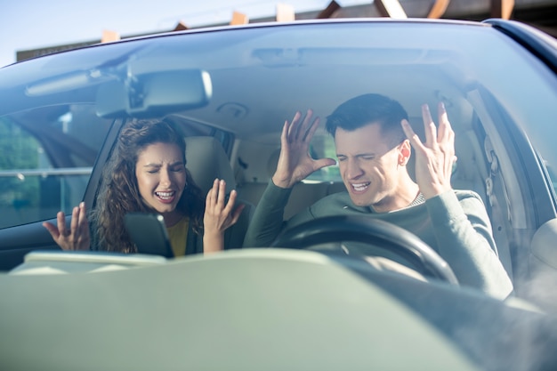 swearing-driving-lesson-sensation-hits-the-road-to-acting-career