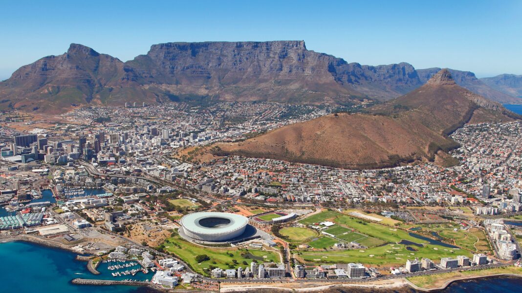 south-africa’s-operation-dudula:-the-anti-migrant-movement-blocking-foreigners-from-healthcare