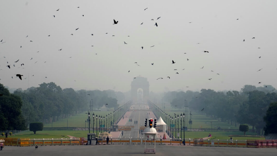 delhi-pollution:-day-after-diwali,-india-capital-wakes-up-to-toxic-haze
