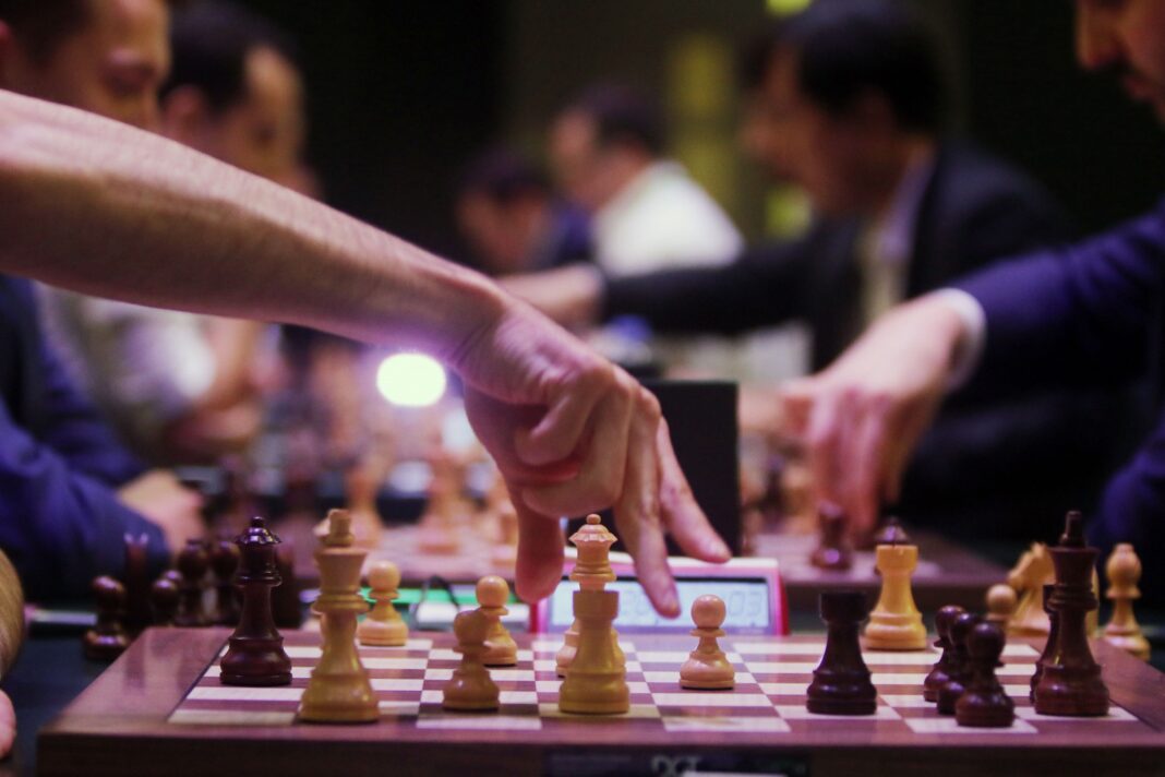 chess-federation-investigating-kramnik’s-campaign-against-naroditsky