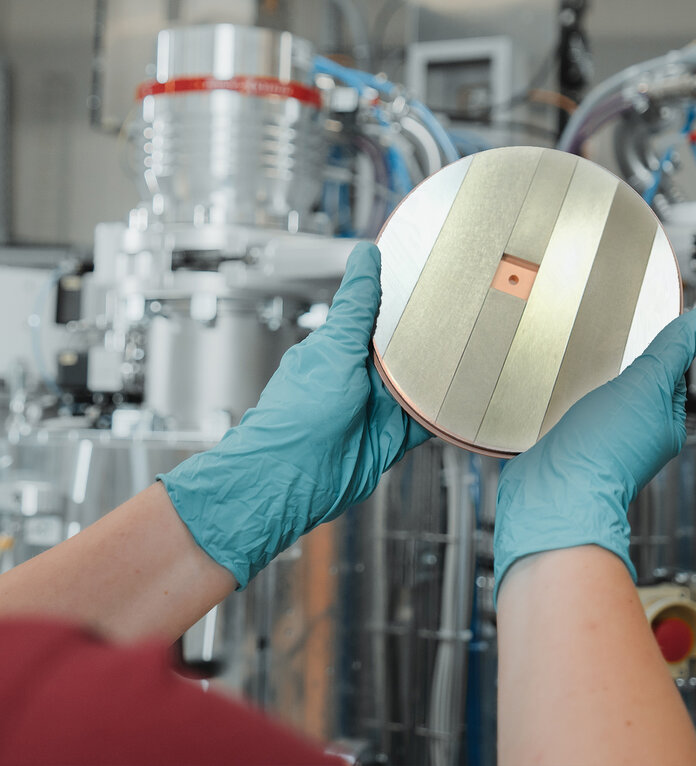 uk-targets-420m-at-sky-high-industry-energy-bills