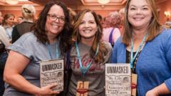 Inside CrimeCon’s uneasy mix of fandom and tragedy inside-crimecon’s-uneasy-mix-of-fandom-and-tragedy
