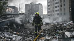 russia-ukraine-war:-at-least-11-killed-in-second-russian-strikes-on-kyiv-in-a-week russia-ukraine-war:-at-least-11-killed-in-second-russian-strikes-on-kyiv-in-a-week