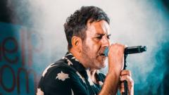 the-specials’-last-ever-album-‘a-fitting-tribute-to-terry-hall’ the-specials’-last-ever-album-‘a-fitting-tribute-to-terry-hall’
