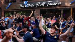 world-cup-boom-falters-as-us-hospitality-jobs-fall-in-june world-cup-boom-falters-as-us-hospitality-jobs-fall-in-june