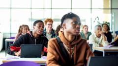 Phone contract comparisons ‘amounted to mis-selling’ student loans, MPs say phone-contract-comparisons-‘amounted-to-mis-selling’-student-loans,-mps-say